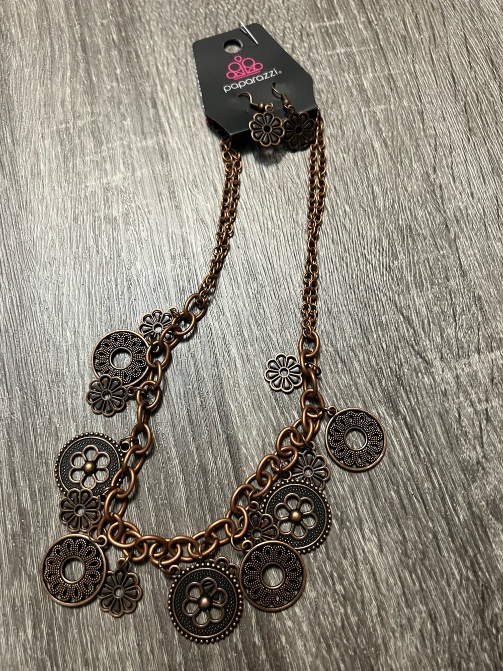 Paparazzi Floral Medallion Copper Necklace and Earrings Set NWT